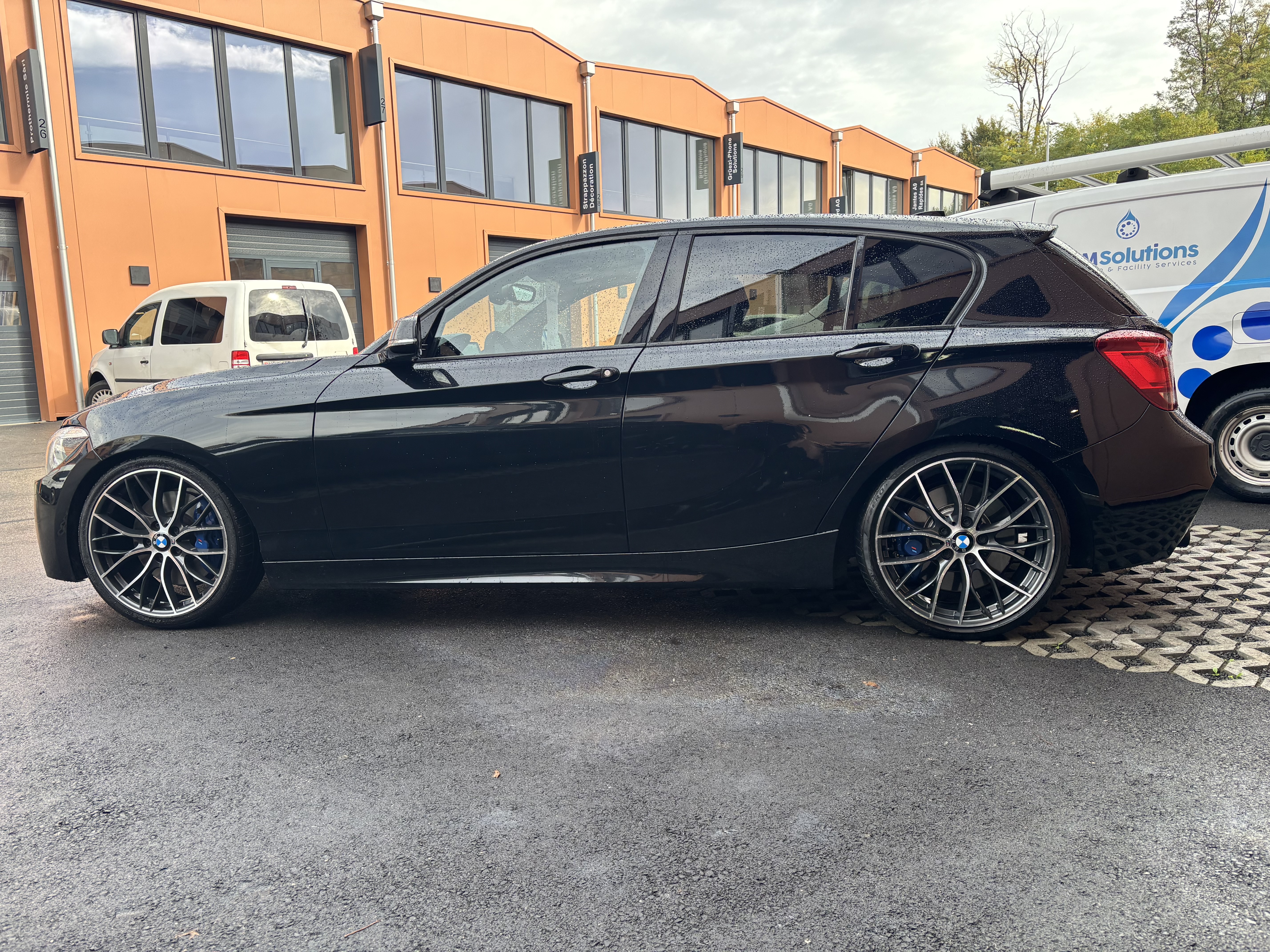 BMW  M135i xDrive 