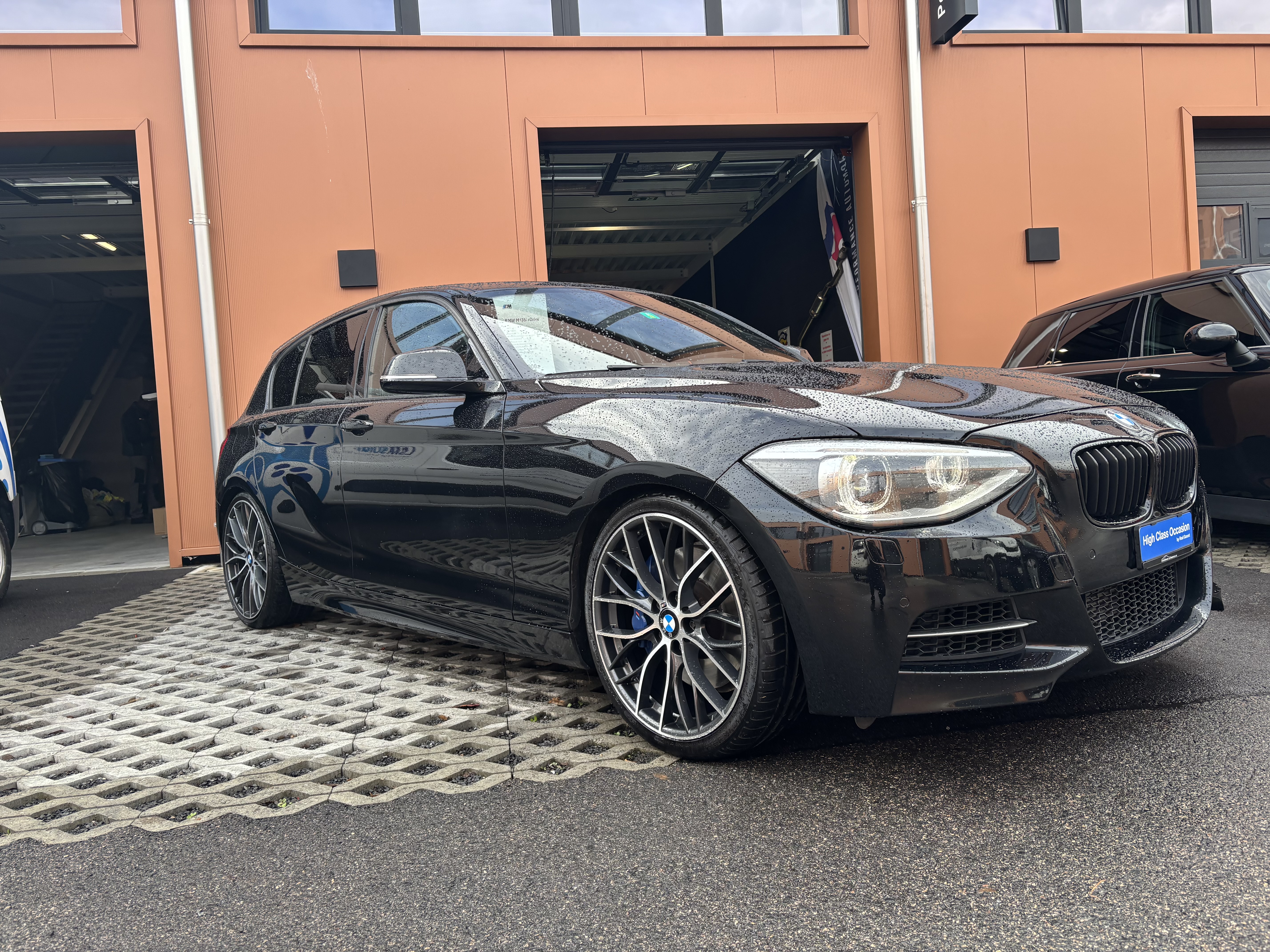 BMW  M135i xDrive 